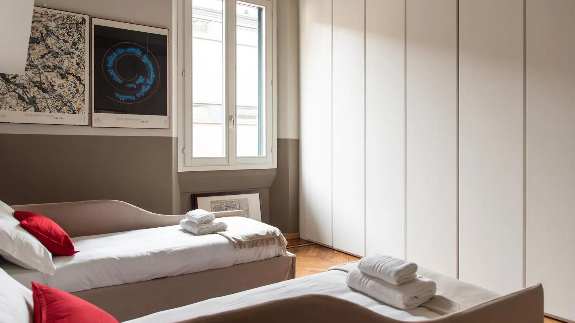 Youhosty - Chinatown Bright And Luxury Apartment Milaan